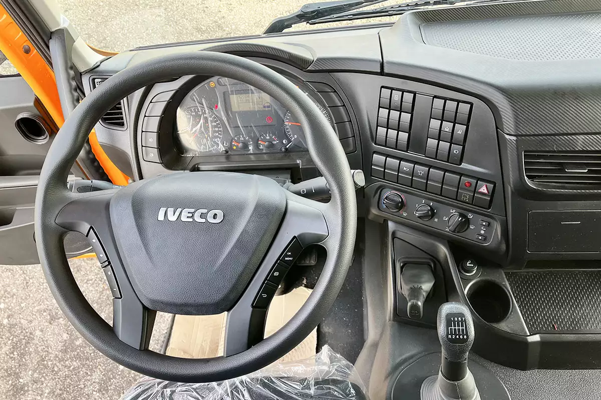 Iveco Trakker AT410T41H