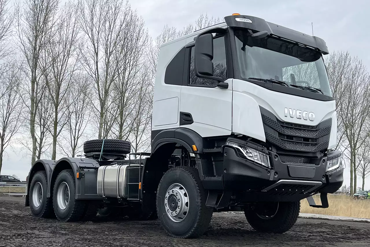 Iveco T-Way AT720T47WH