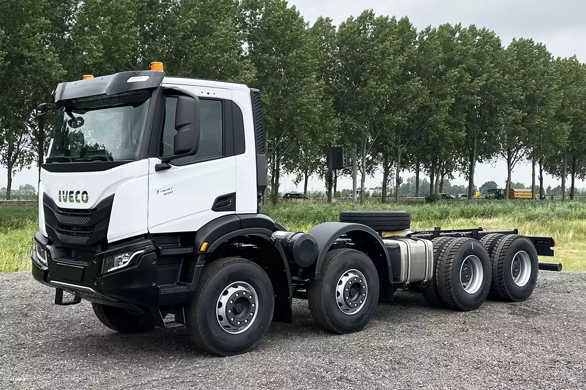 Iveco T-Way AD410T43H-4500 AT