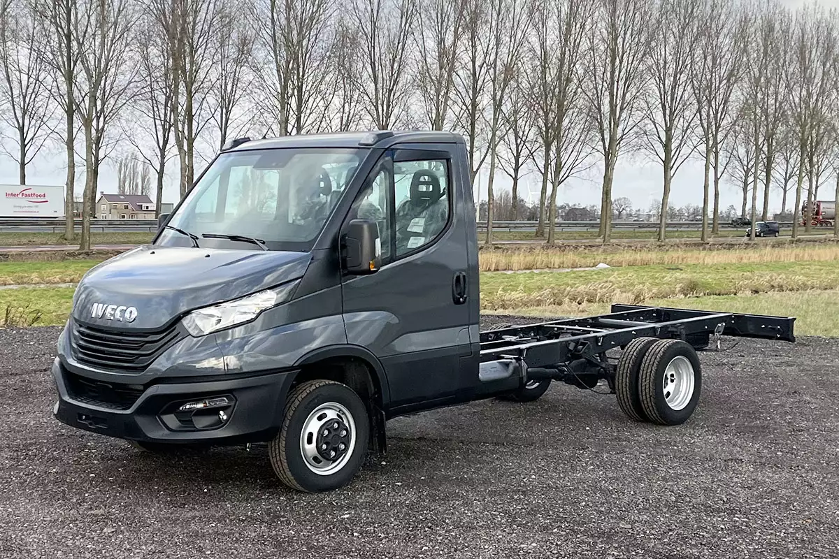 Iveco Daily 35C16-3750
