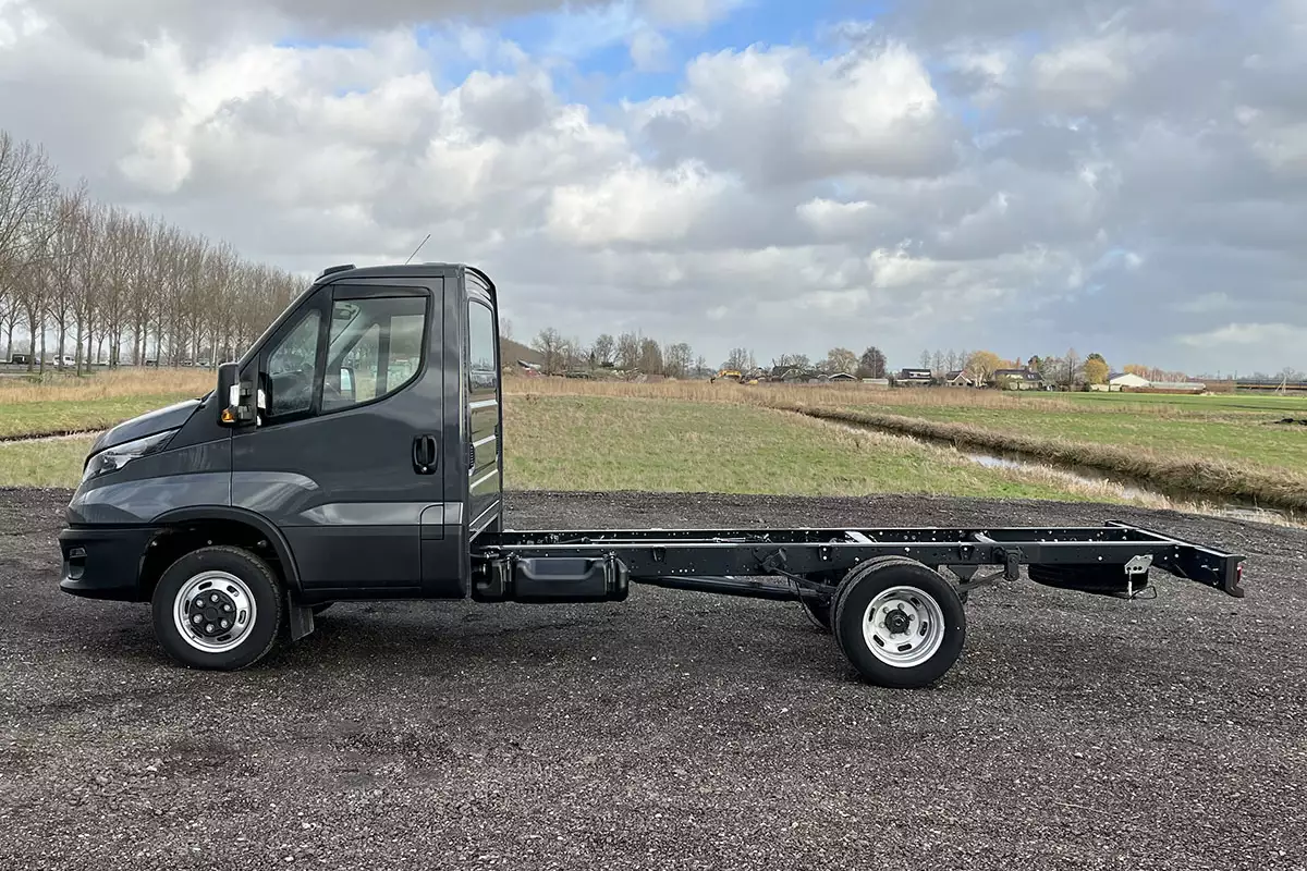 Iveco Daily 35C16-3750