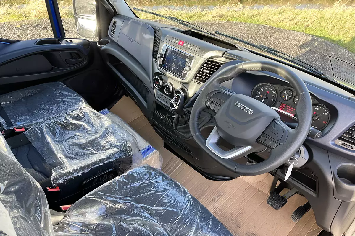 Iveco Daily 50C17A8-3750 4x2 Châssis Cabine