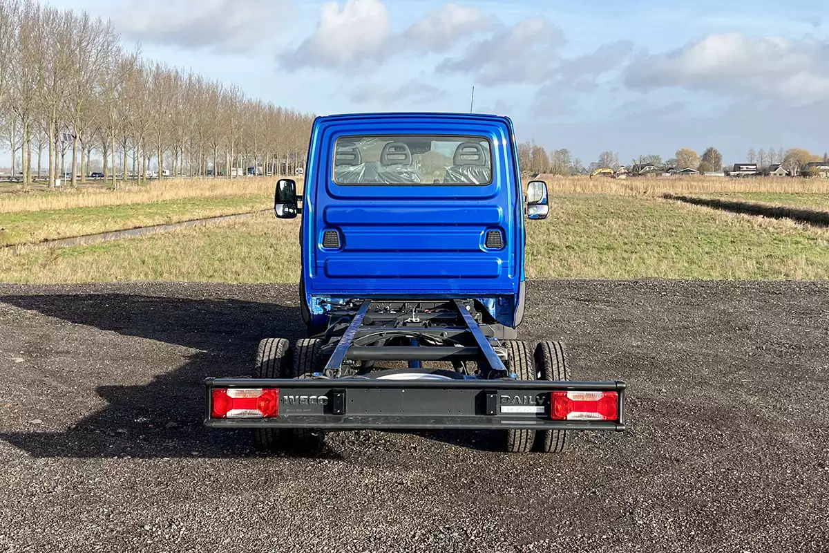 Iveco Daily 50C17A8-3750 4x2 Châssis Cabine