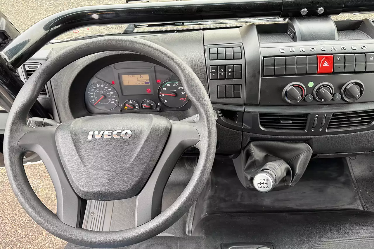 Iveco Eurocargo ML150E24WS 4x4 Midi autocarro