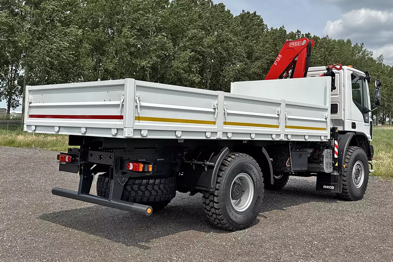 Iveco Eurocargo ML150E24WS Fassi F155A.0.22 4x4 Camião com grua