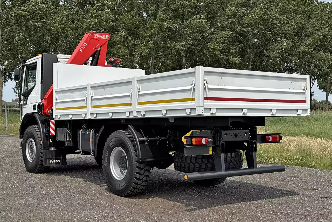 Iveco Eurocargo ML150E24WS Fassi F155A.0.22 4x4 Camião com grua