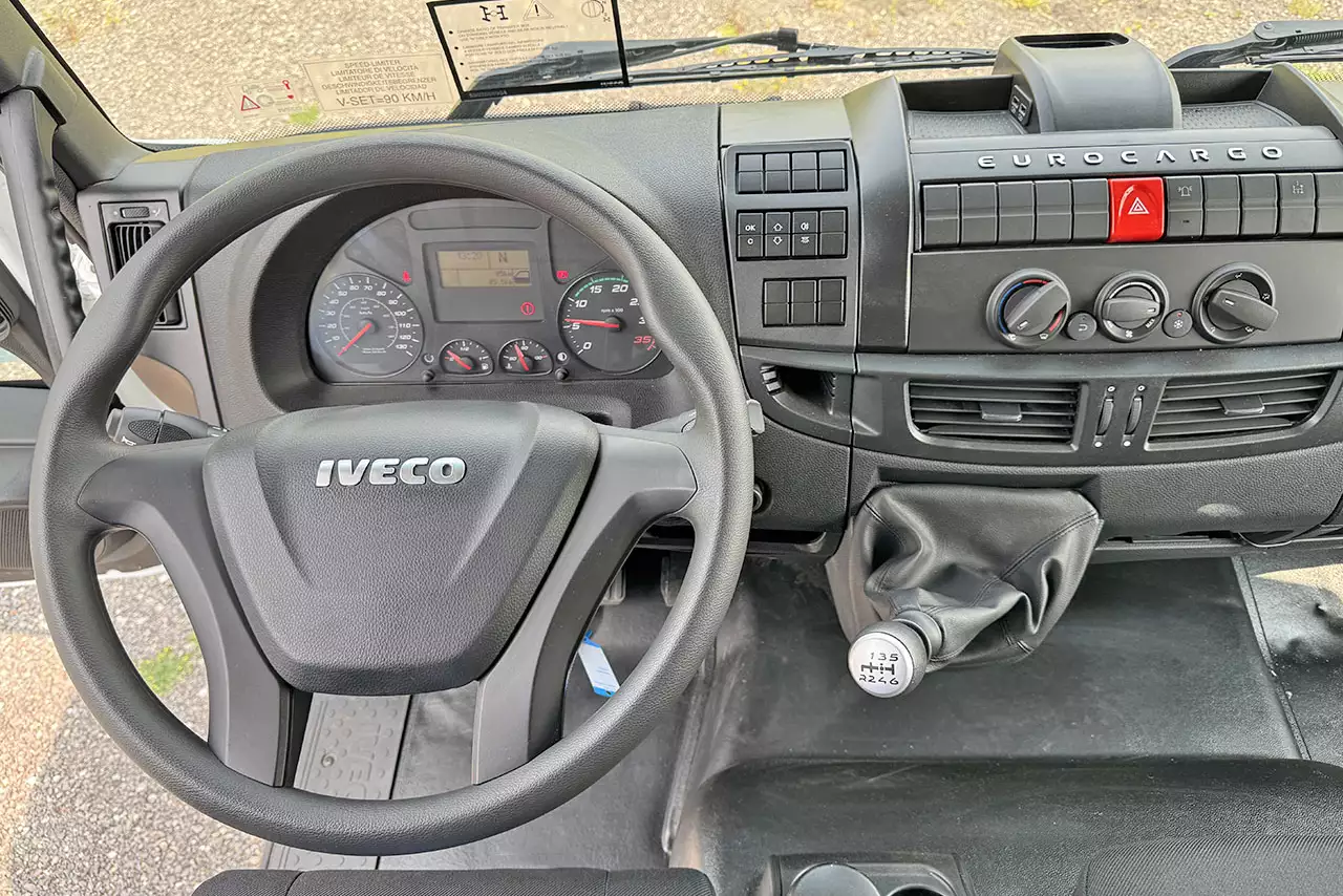 Iveco Eurocargo ML150E24WS Fassi F155A.0.22 4x4 Camião com grua