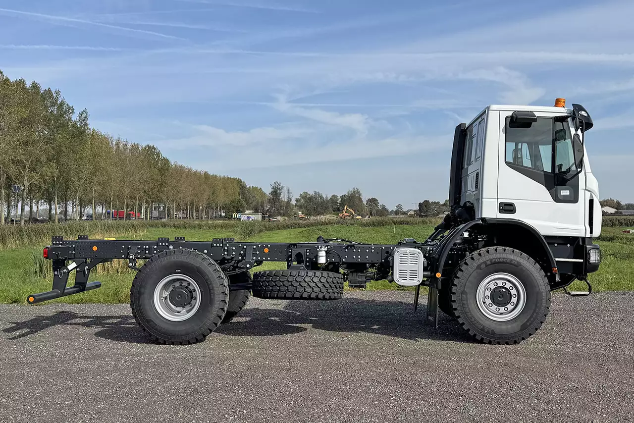 Iveco Eurocargo ML150E25WS-4150 4x4 Chassis Cabin