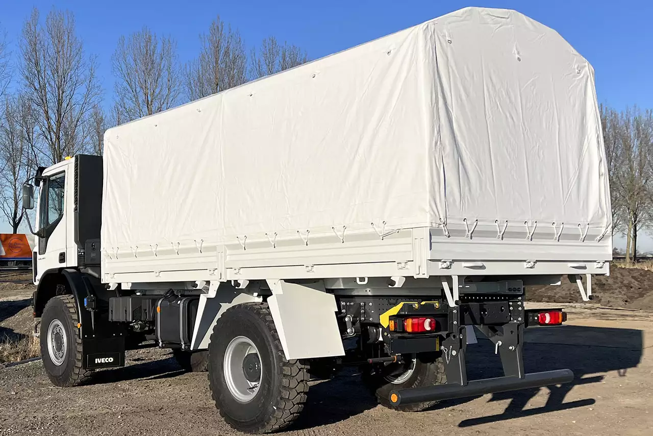 Iveco Eurocargo ML150E25WS 4x4 Tarpaulin/Canvas Body Truck