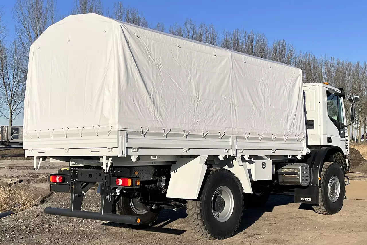 Iveco Eurocargo ML150E25WS 4x4 Tarpaulin/Canvas Body Truck