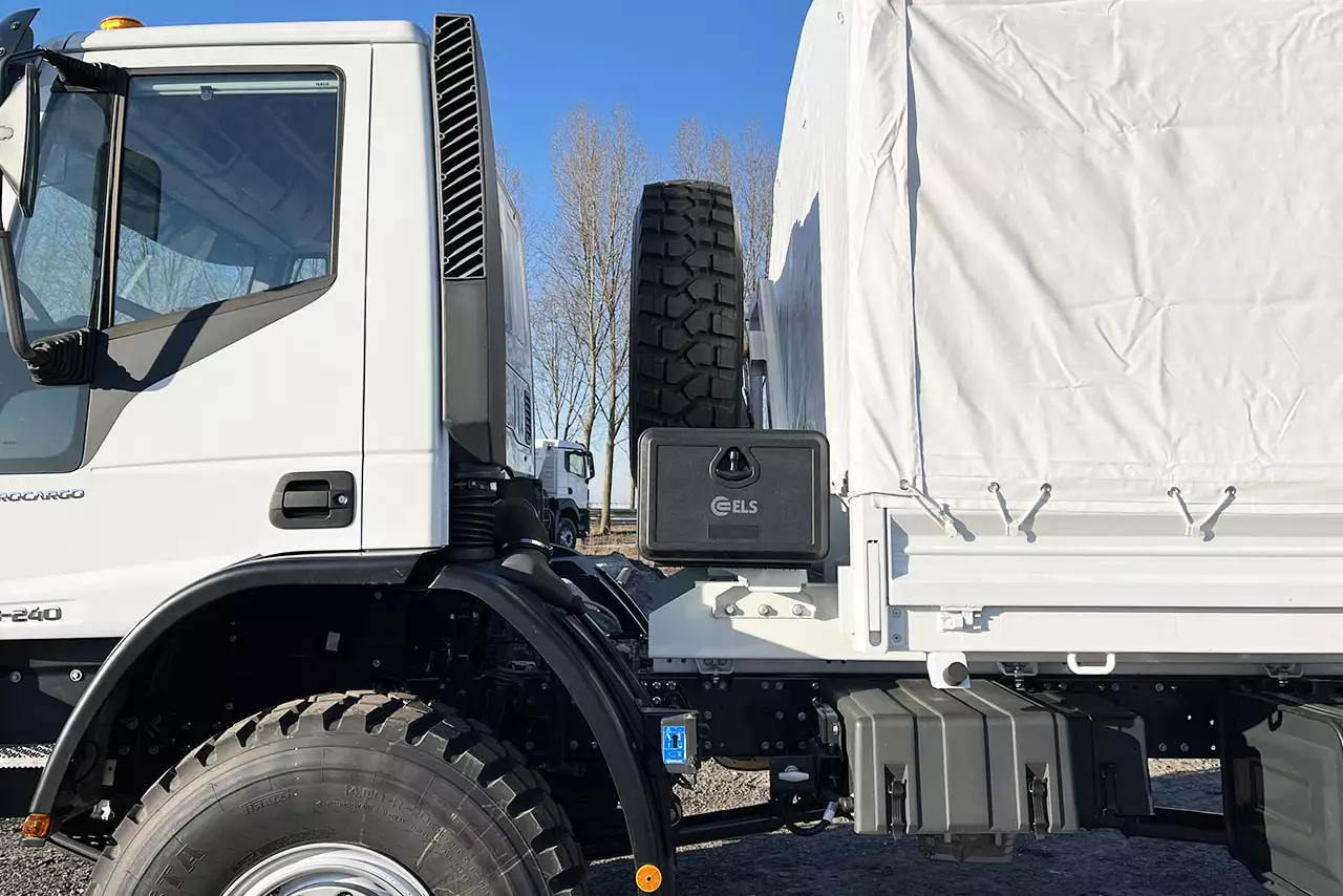 Iveco Eurocargo ML150E25WS 4x4 Tarpaulin/Canvas Body Truck