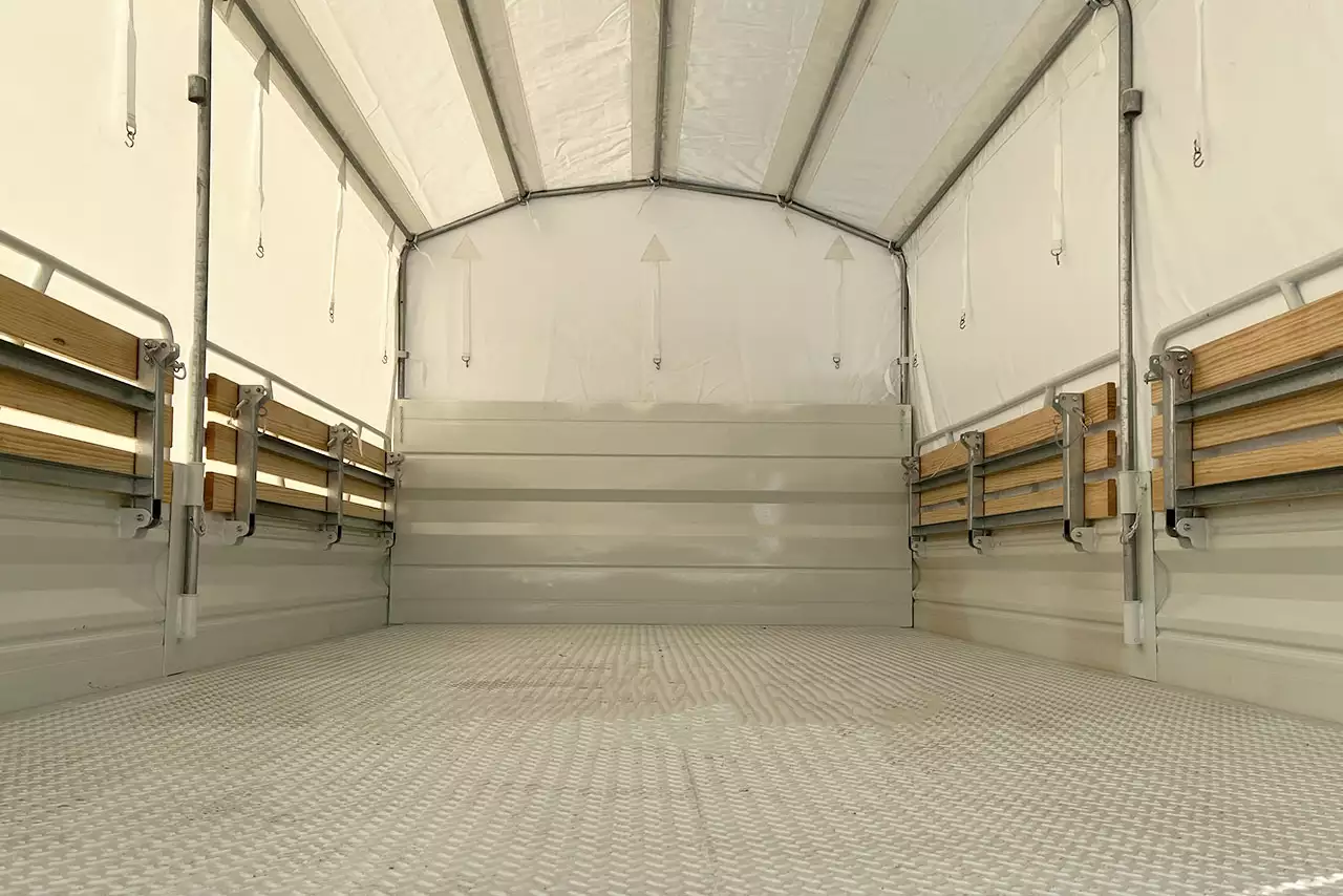 Iveco Eurocargo ML150E25WS 4x4 Tarpaulin/Canvas Body Truck