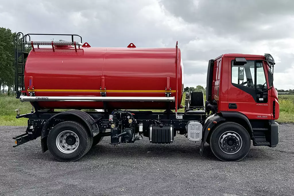 Iveco Eurocargo ML180E28 4x2 Camion de pompiers