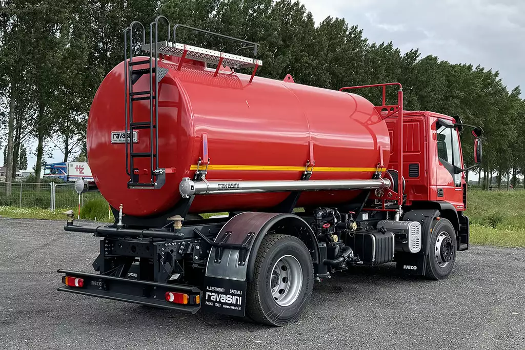 Iveco Eurocargo ML180E28 4x2 Camion de pompiers