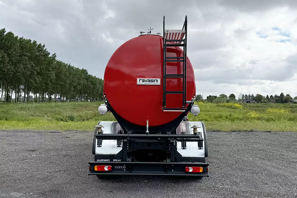 Iveco Eurocargo ML180E28 4x2 Camion de pompiers