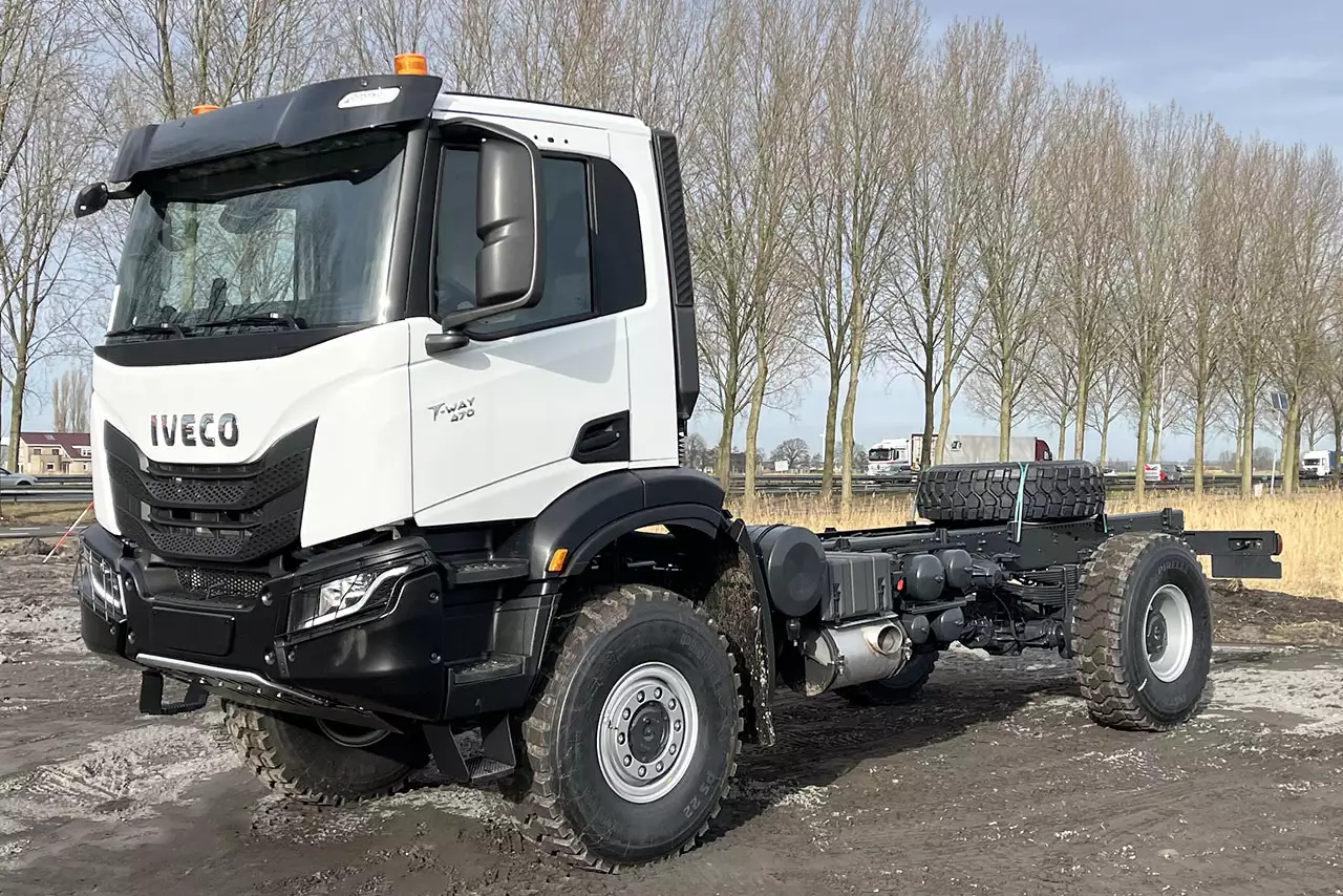 Iveco T-Way AD190T43WH-4500 AT