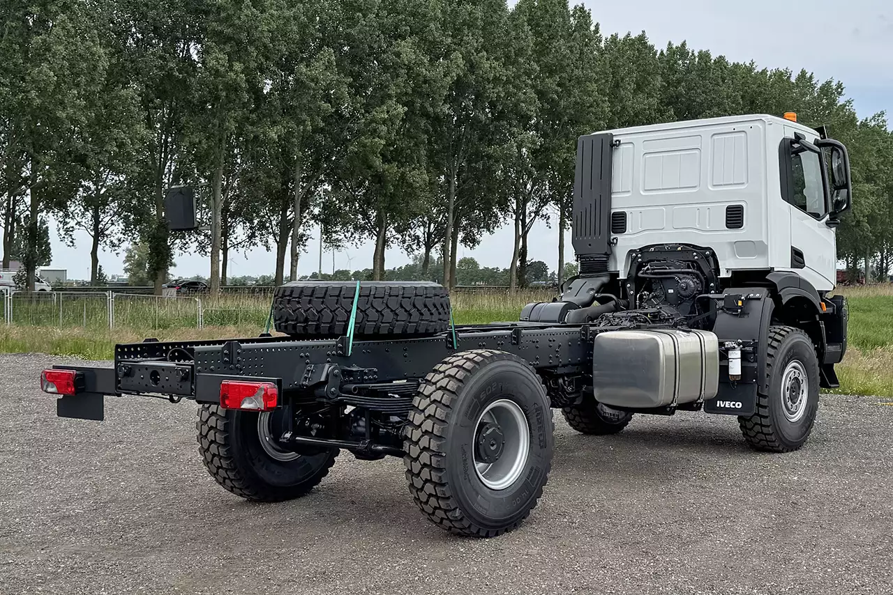 Iveco T-Way AD190T43WH-4500 AT 4x4 Châssis Cabine