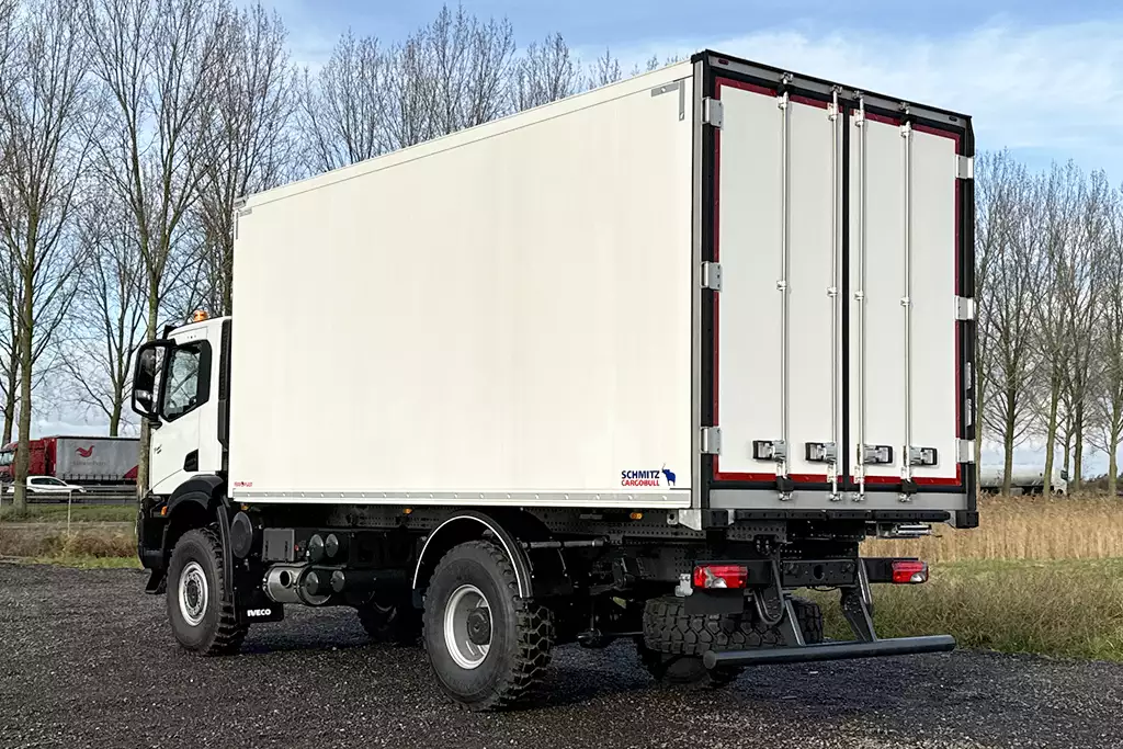 Iveco T-Way AD190T43WH AT 4x4 Refrigerated Box Truck