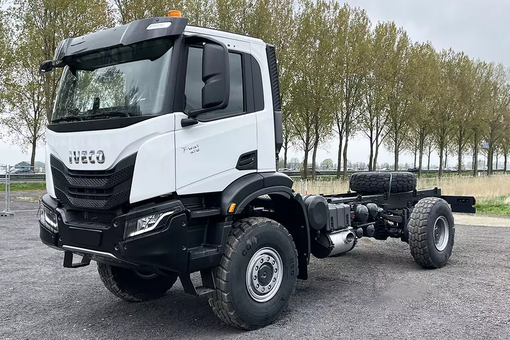 Iveco T-Way AD190T47WH-4500