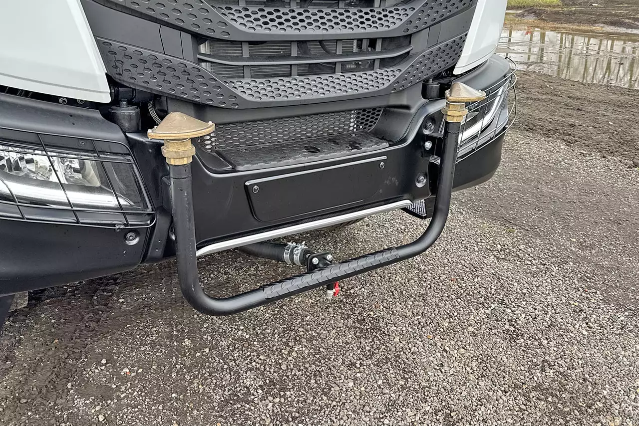 Iveco T-Way AD380T43 AT 6x4 Water Tank Truck