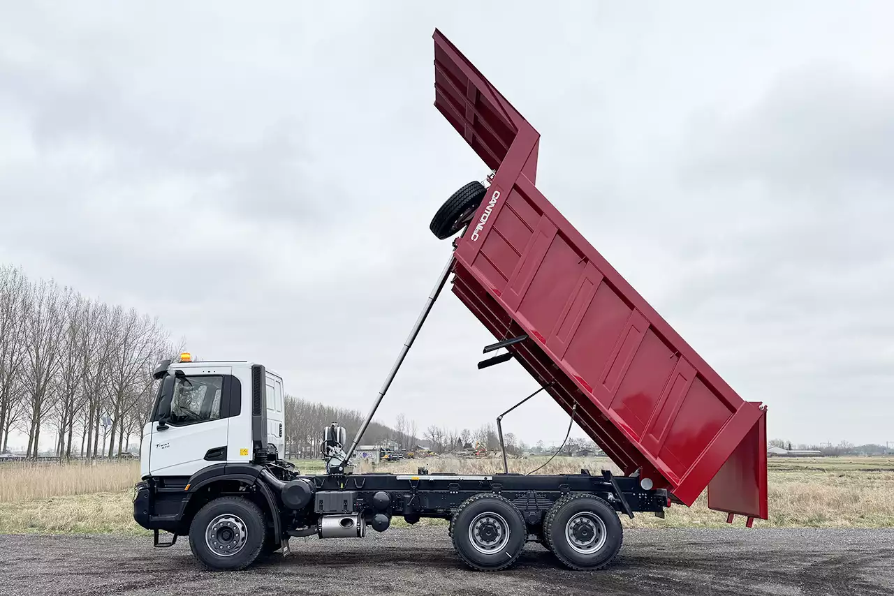 Iveco T-Way AD380T43H-3800 AT 6x4 Tipper Truck