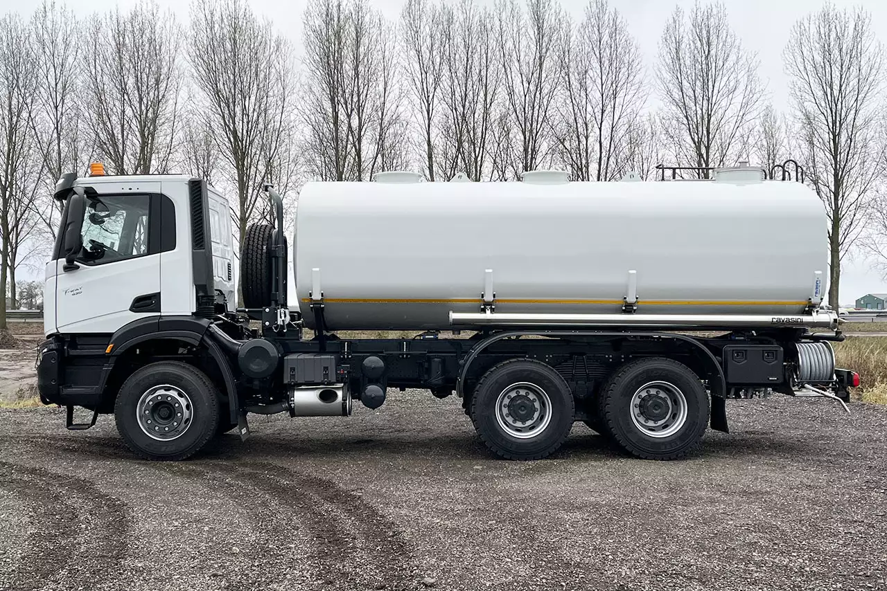 Iveco T-Way AD380T43H AT 6x4 Water Tank Truck