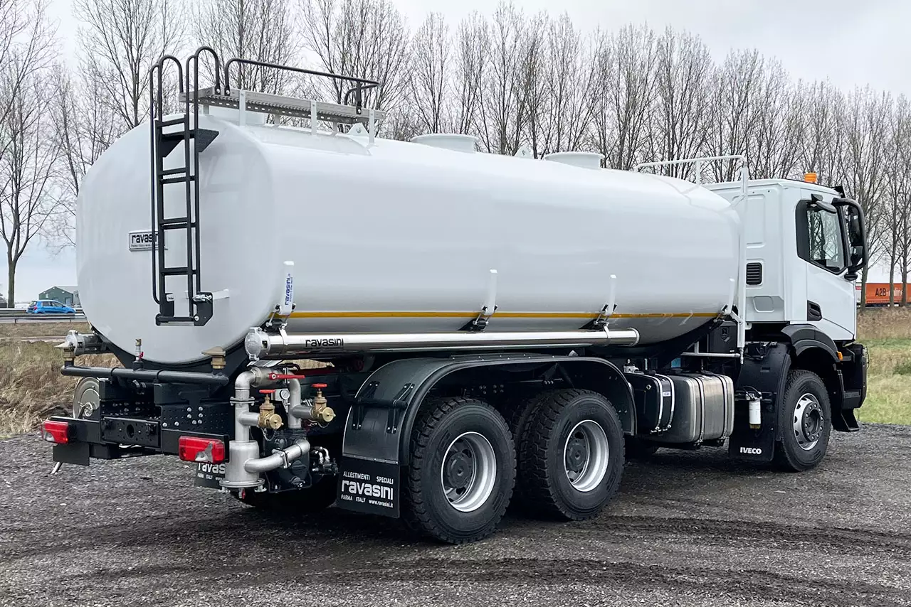 Iveco T-Way AD380T43H AT 6x4 Water Tank Truck