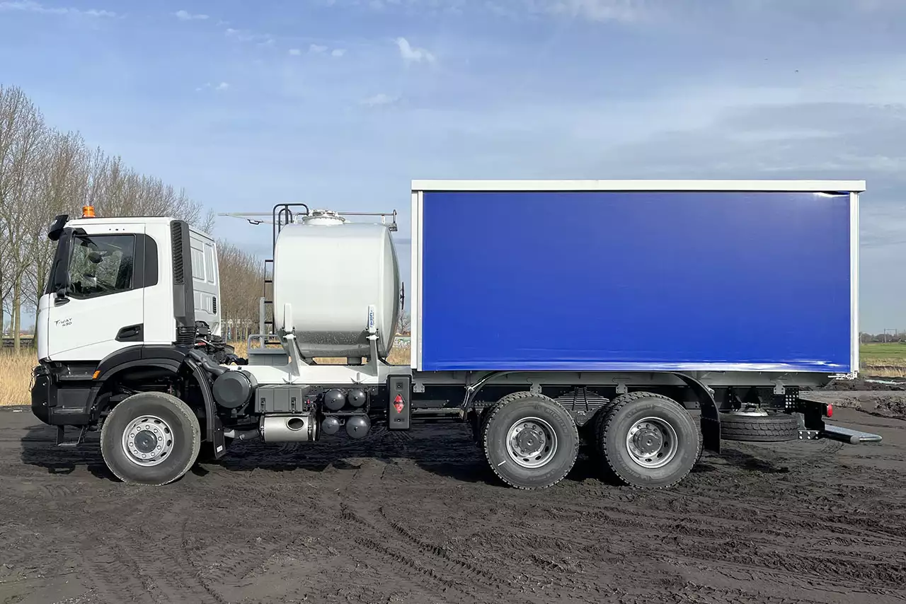 Iveco T-Way AD380T43WH AT