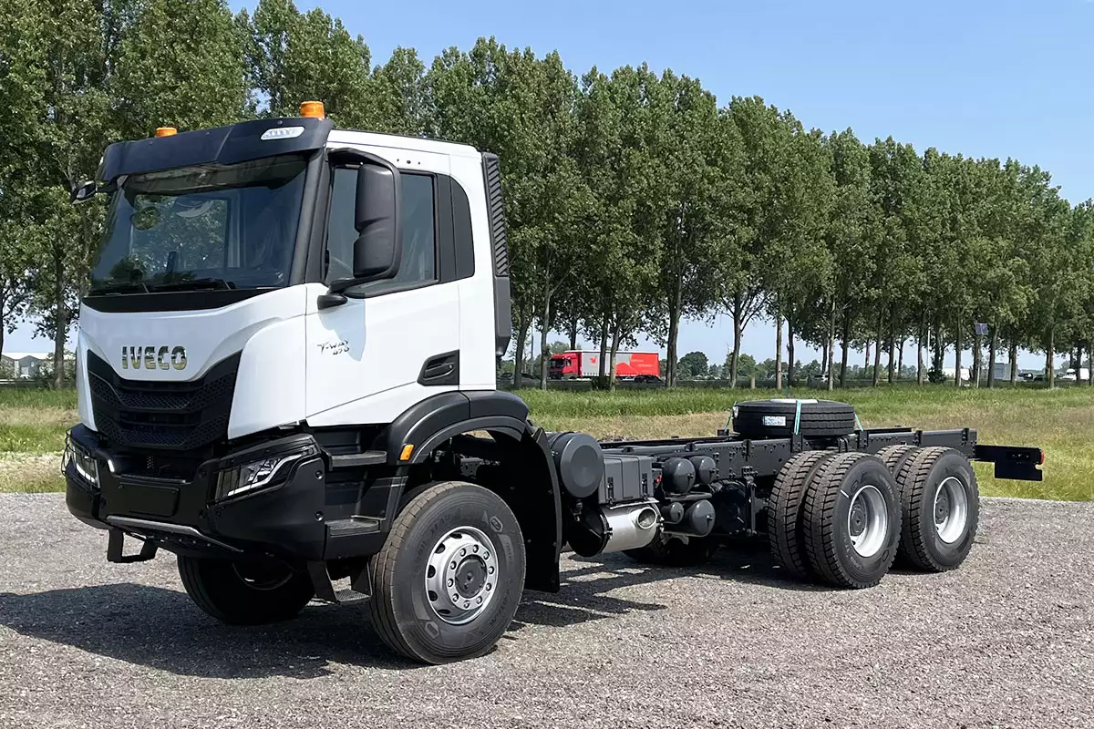 Iveco T-Way AD380T47WH-4500