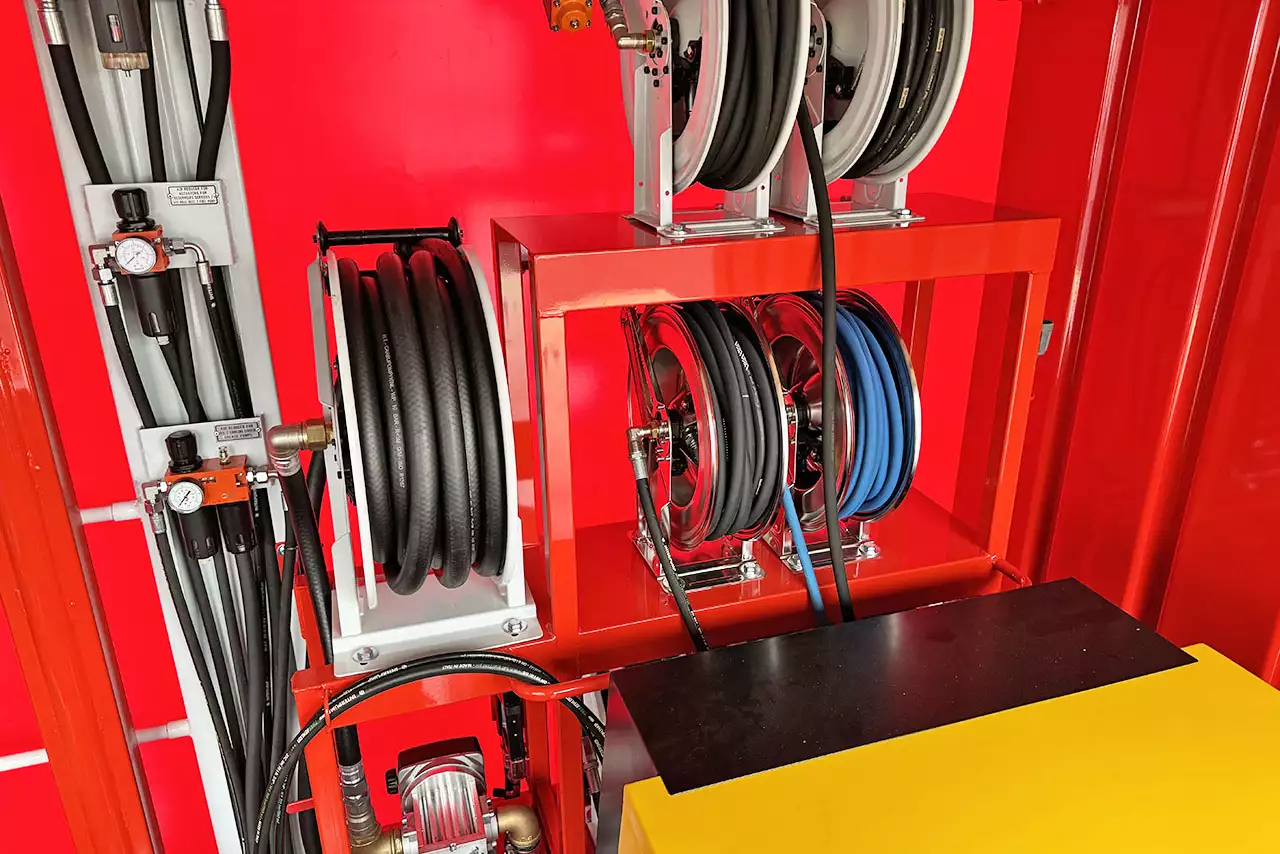 Iveco T-Way AT380T47WH Fassi F155A.0.22 6x6 Camião oficina