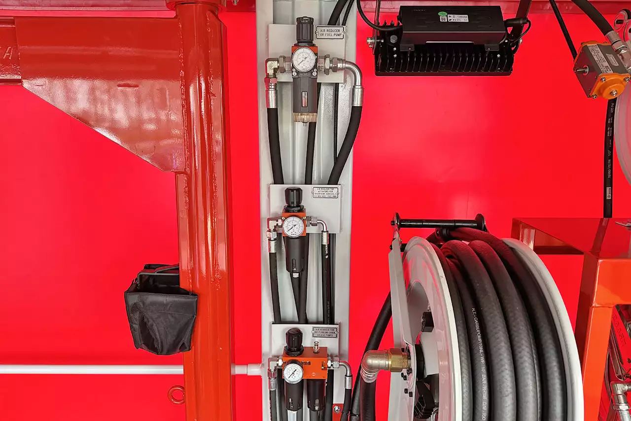 Iveco T-Way AT380T47WH Fassi F155A.0.22 6x6 Camião oficina