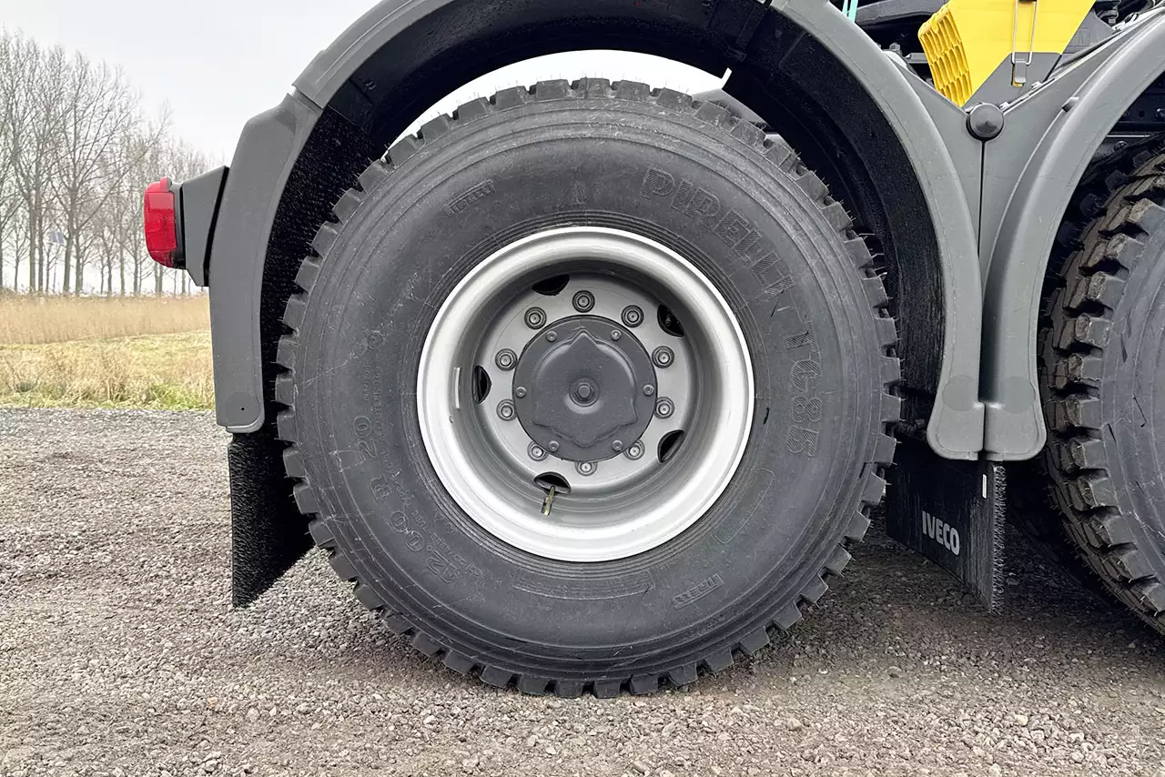 Iveco T-Way AT720T47TH 6x4 Tracteur