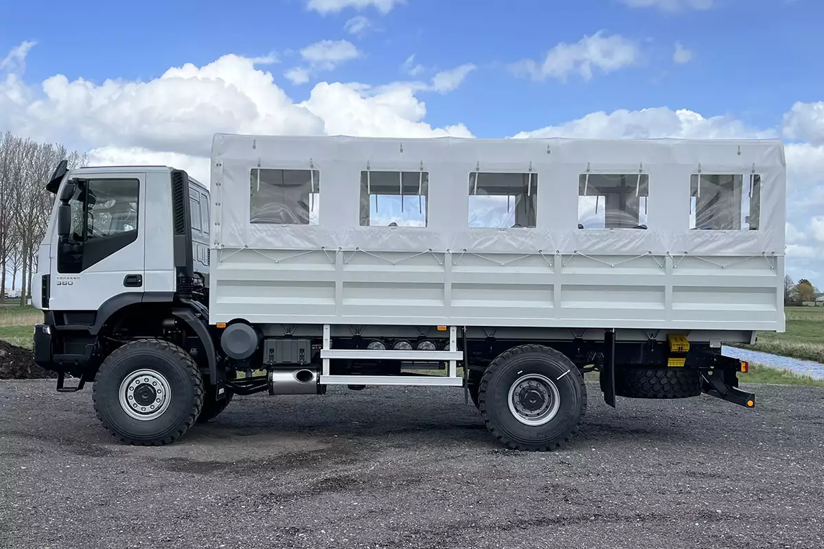 Iveco Trakker AD190T38WH