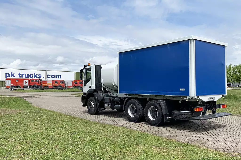 Iveco Trakker AD380T38H