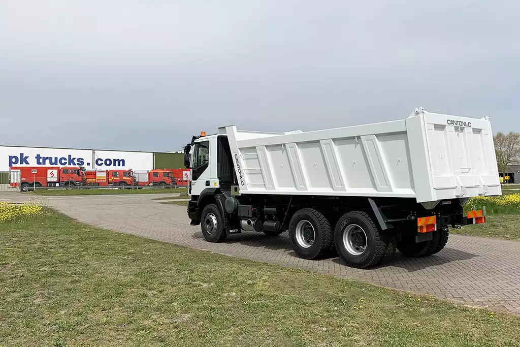 Iveco Trakker AD380T38H