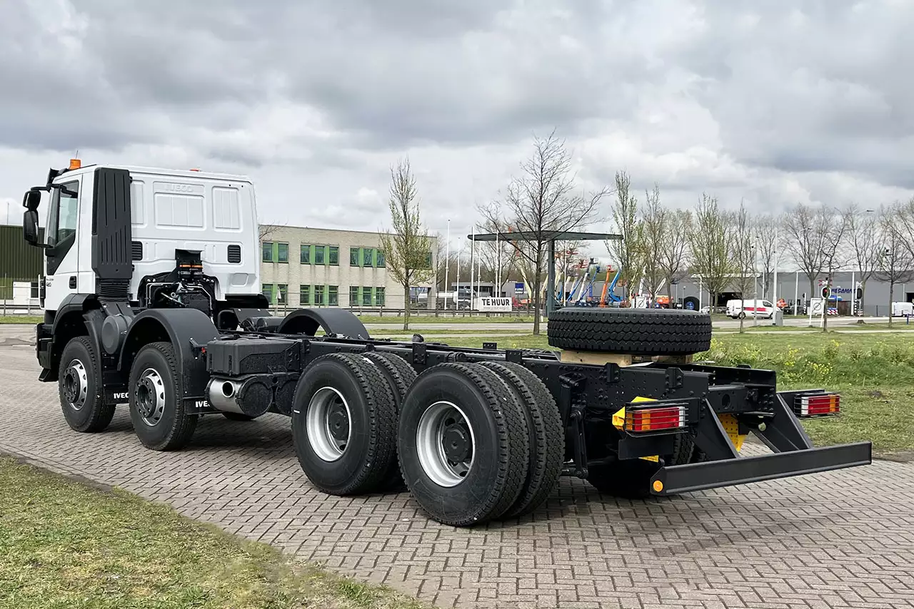 Iveco Trakker AD410T42H-5020 AT