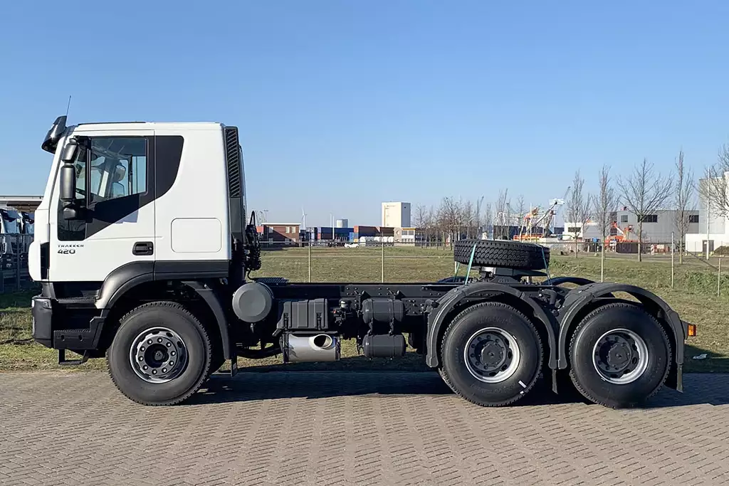 Iveco Trakker AT720T42TH AT