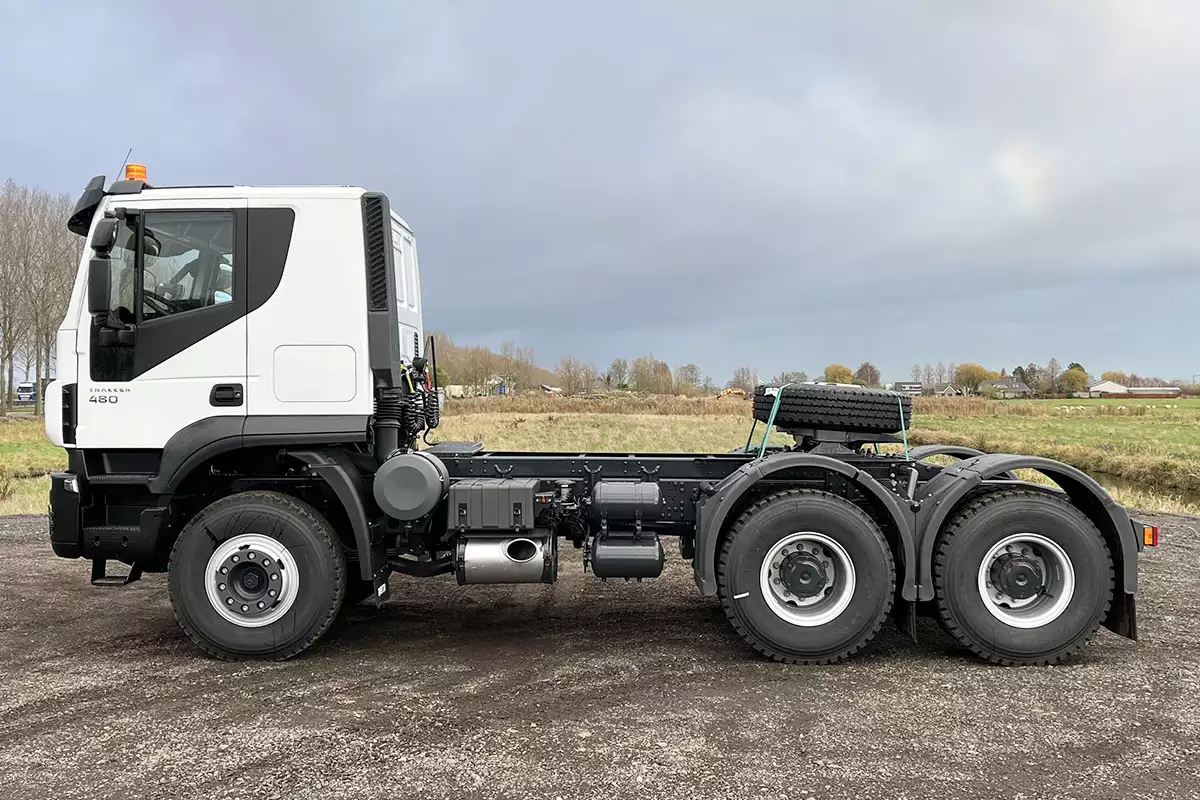 Iveco Trakker AT720T48TH