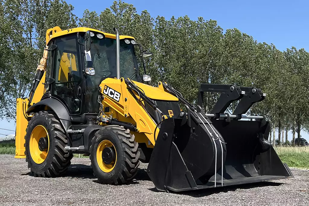 JCB 3CX 4x4 Backhoe Loader