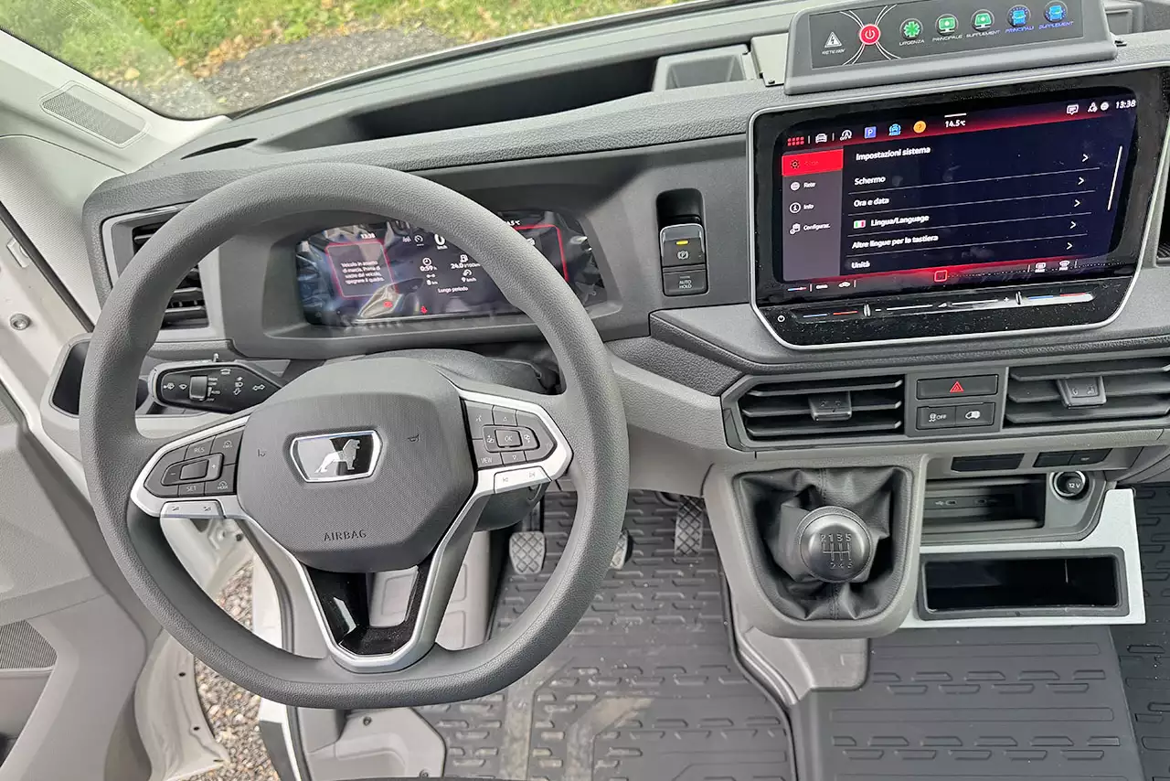 MAN TGE 3.180 QTX-M 4x2 Ambulance fourgon