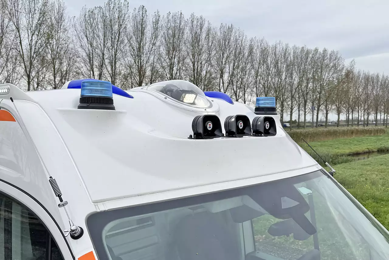 MAN TGE 3.180 QTX-M 4x2 Ambulance fourgon