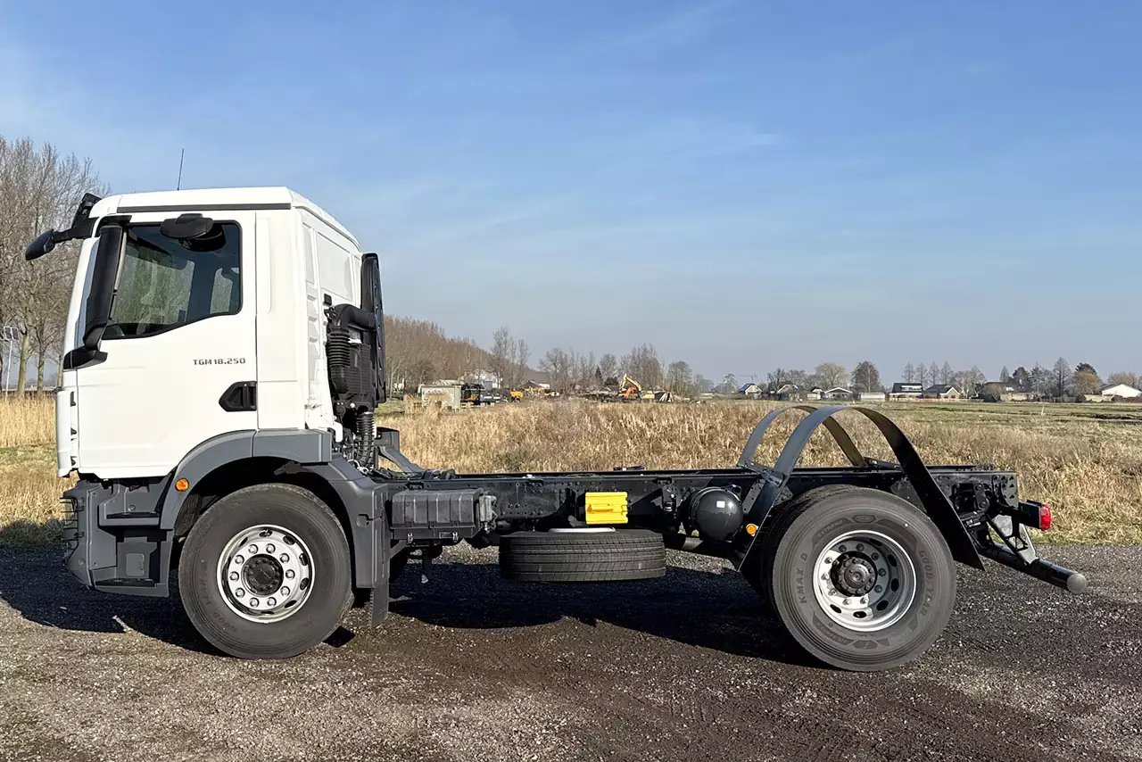 MAN TGM 18.250 BB CH 4x2 Chassis Cabin