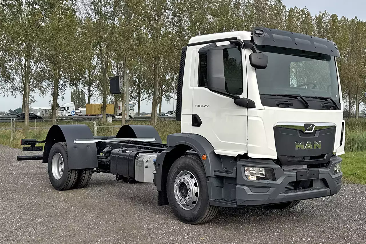 MAN TGM 18.250 BB CH 4x2 Chassis Cabin