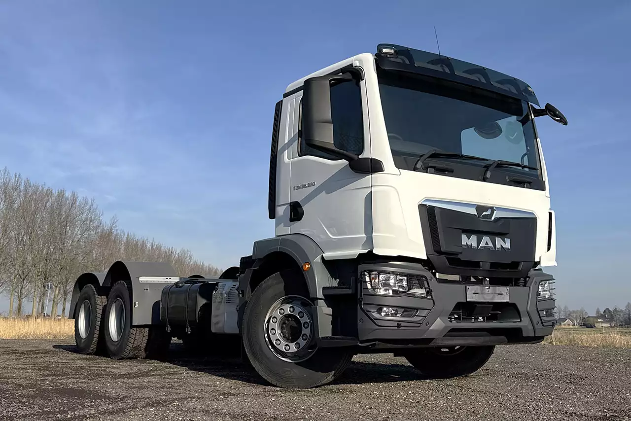 MAN TGM 26.320 BB CH 6x4 Chassis Cabin