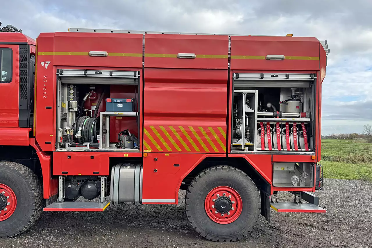 MAN TGS 18.500 BB 4x4 Camião combate a incendio