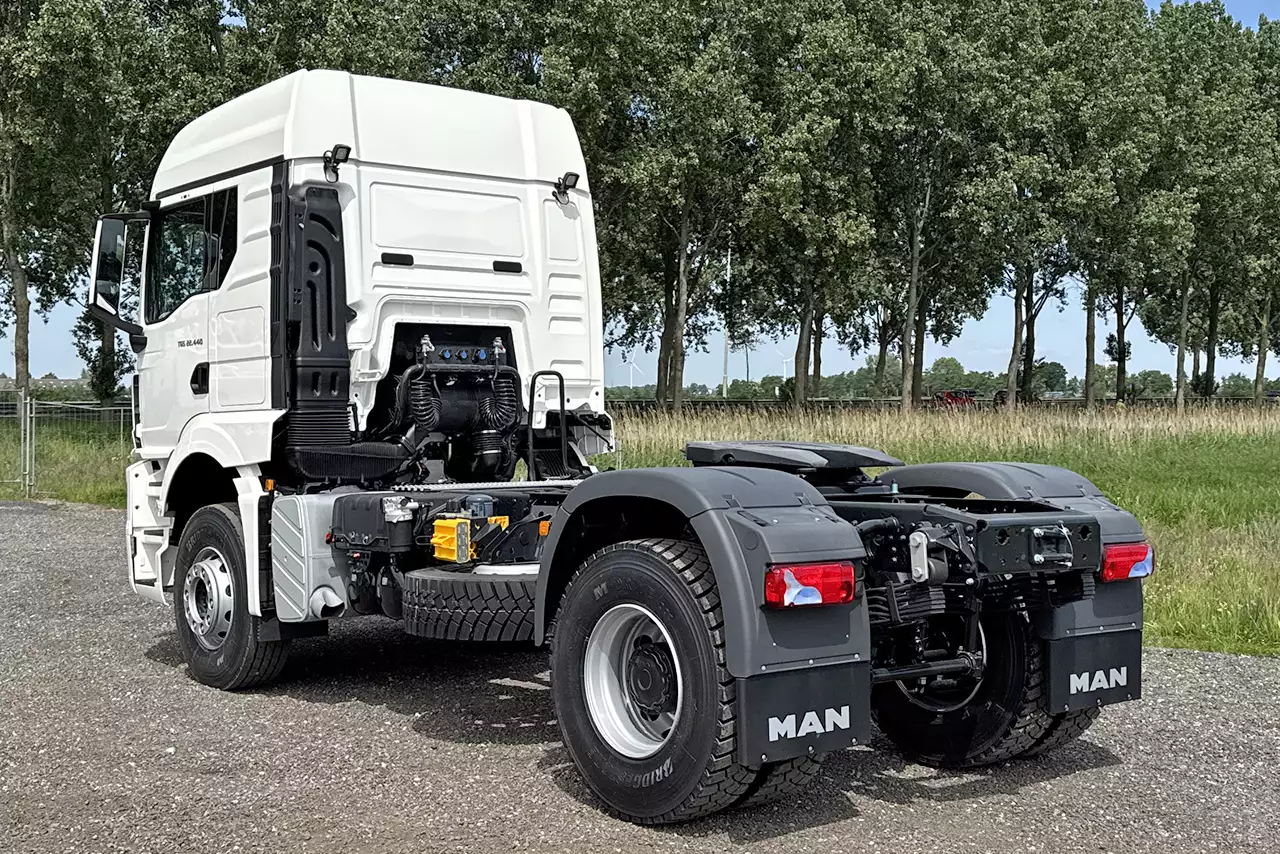 MAN TGS 22.440 BB SA 4x2 Tractor Head