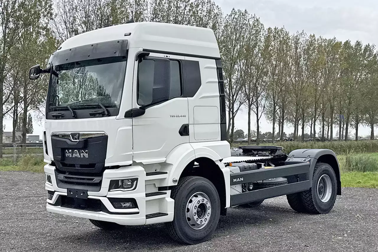 MAN TGS 22.440 BB SA 4x2 Tracteur