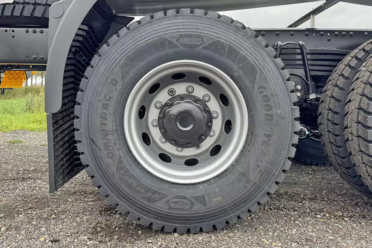 MAN TGS 33.400 BB CH 6x4 Chassi Cabine