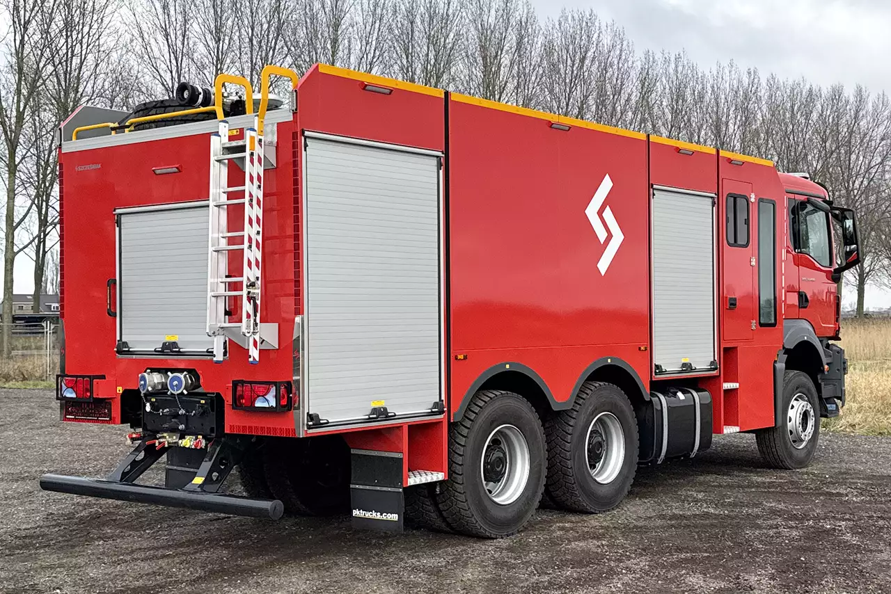 MAN TGS 33.400 BB CH 6x4 Camion de pompiers