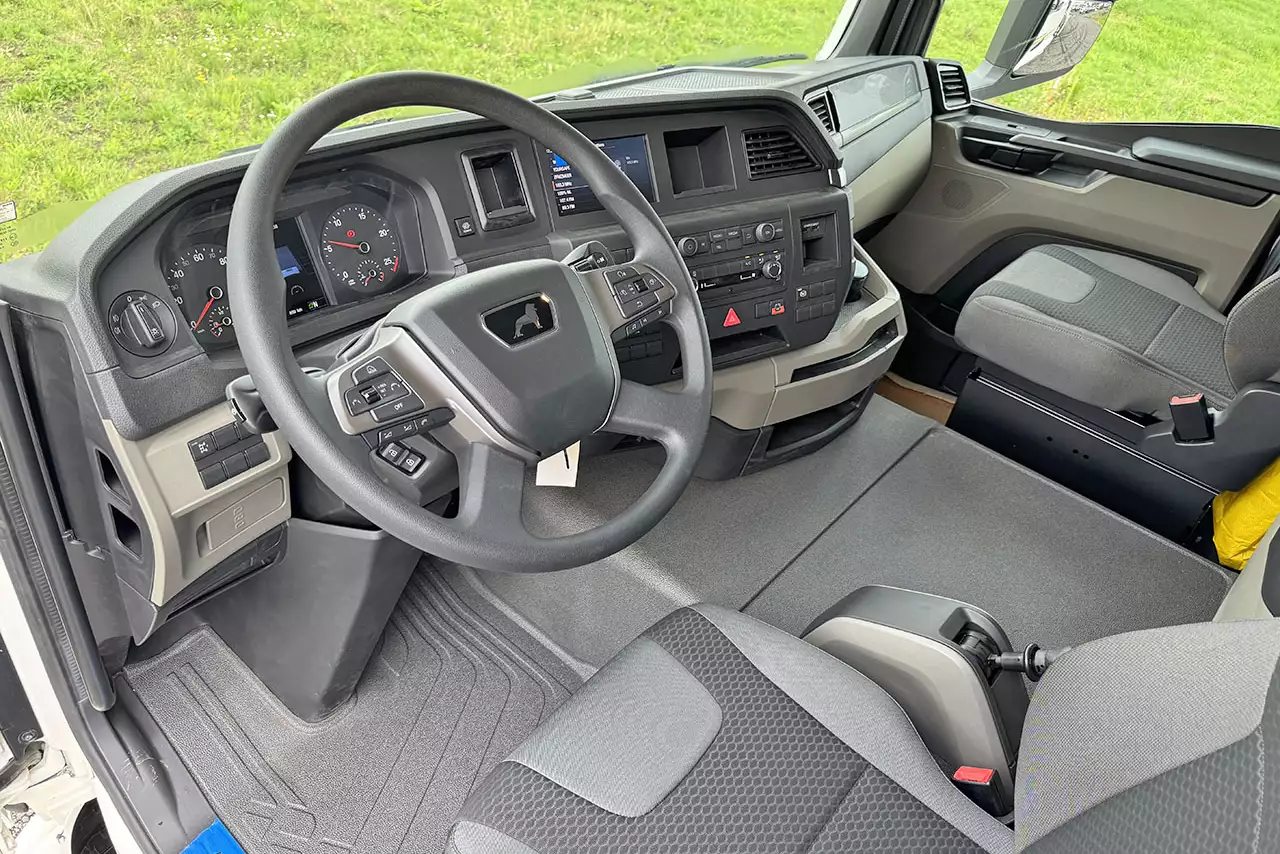 MAN TGS 33.400 BB CH 6x4 Camion citerne à carburant
